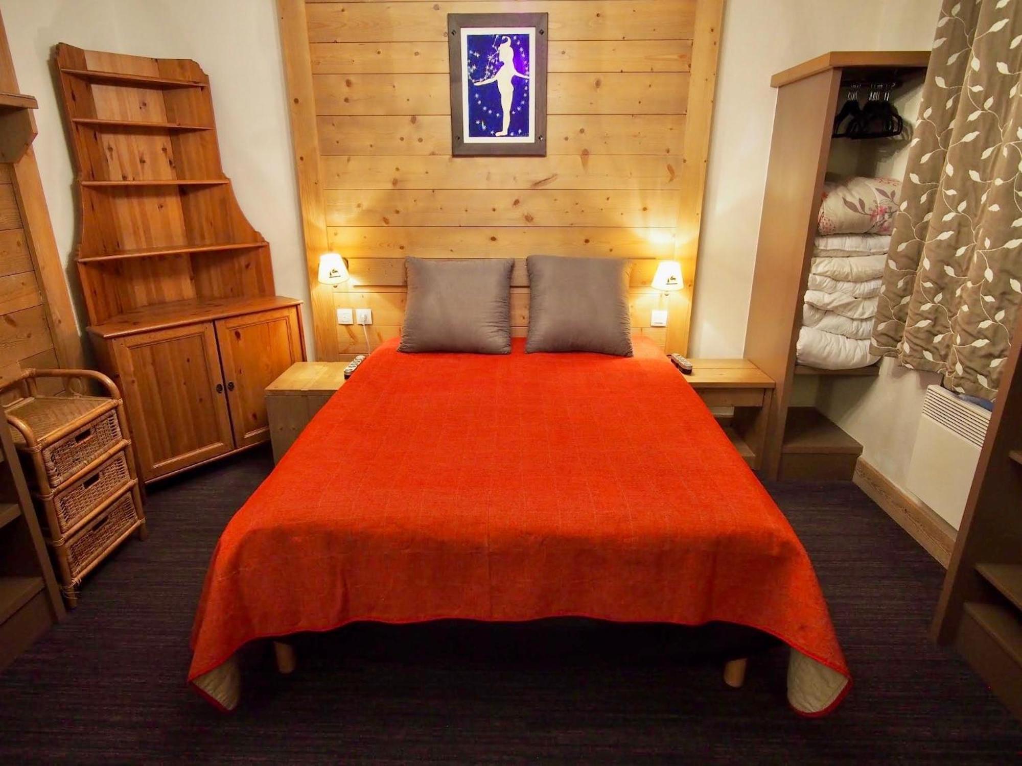 Risoulski Antares - Piscine Et Sauna Екстер'єр фото